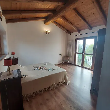 Alojamento de Acomodação e Pequeno-almoço Borgo Pizzicare Vado