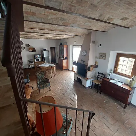 Alojamento de Acomodação e Pequeno-almoço Borgo Pizzicare Vado