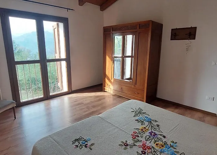 Oda ve Kahvaltı Borgo Pizzicare Vado